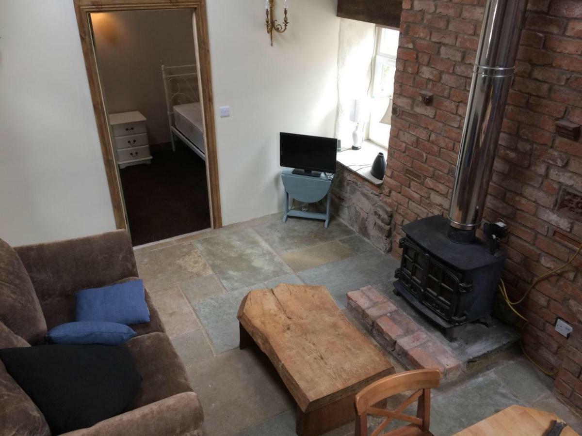 Tracey'S Farmhouse Cottage 贝尔法斯特 外观 照片